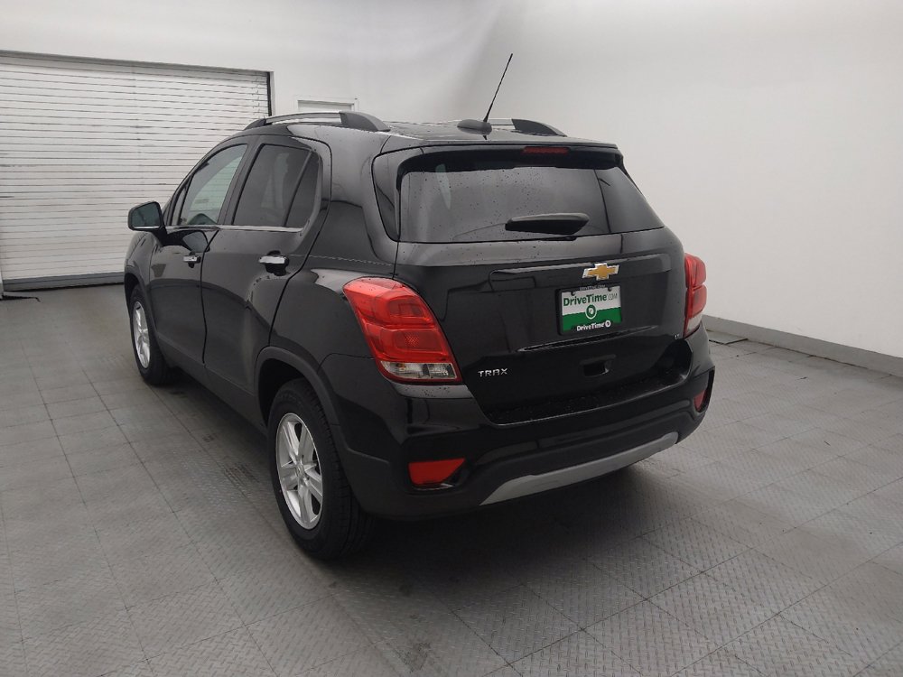 Used 2020 Chevrolet Trax LT w/ LT Convenience Package FWD image 5