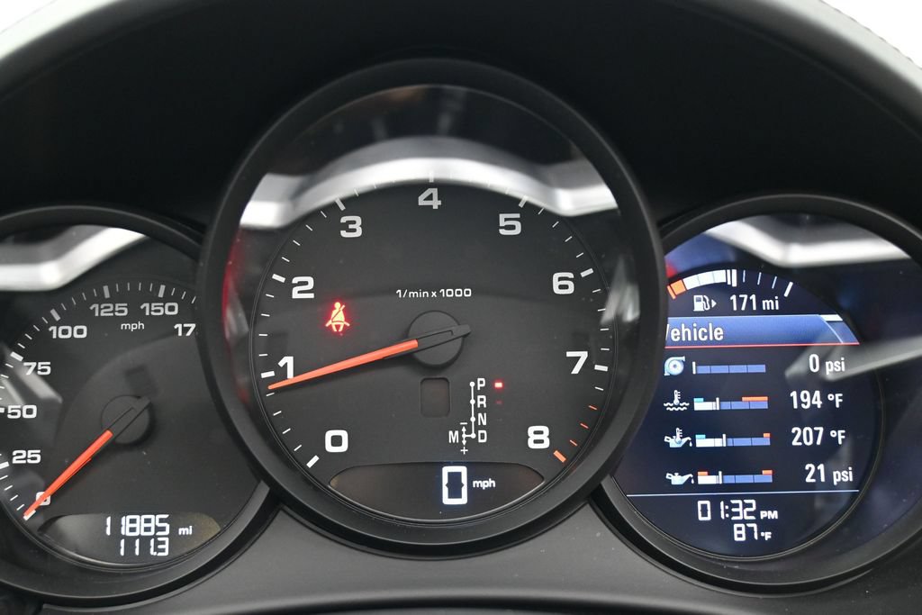 Used 2021 Porsche 718 Boxster RWD image 22