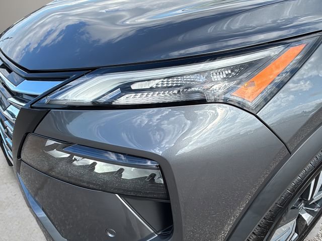 Used 2024 Nissan Rogue SL AWD/4WD image 27