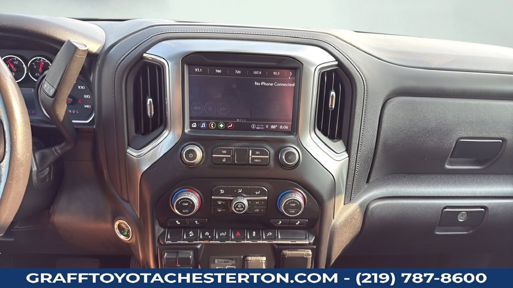 Used 2022 Chevrolet Silverado 1500 LT w/ Z71 Off-Road Package AWD/4WD image 18