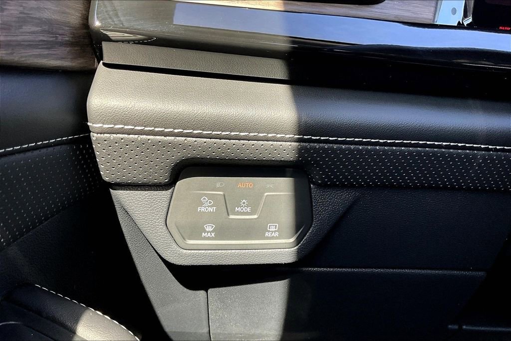 New 2026 Volkswagen Atlas SEL Premium R-Line image 16