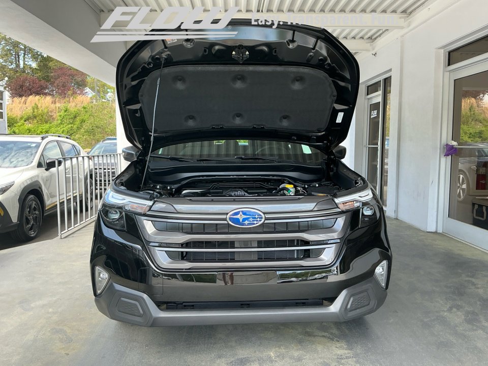 Used 2026 Subaru Forester Premium AWD/4WD image 16