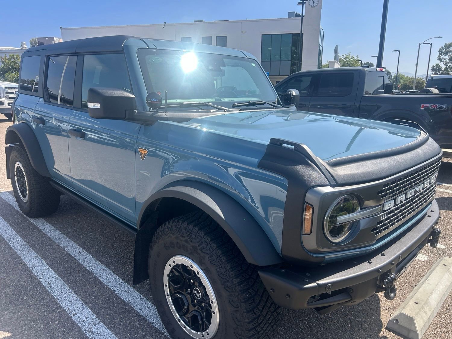 Used 2022 Ford Bronco Badlands AWD/4WD image 32