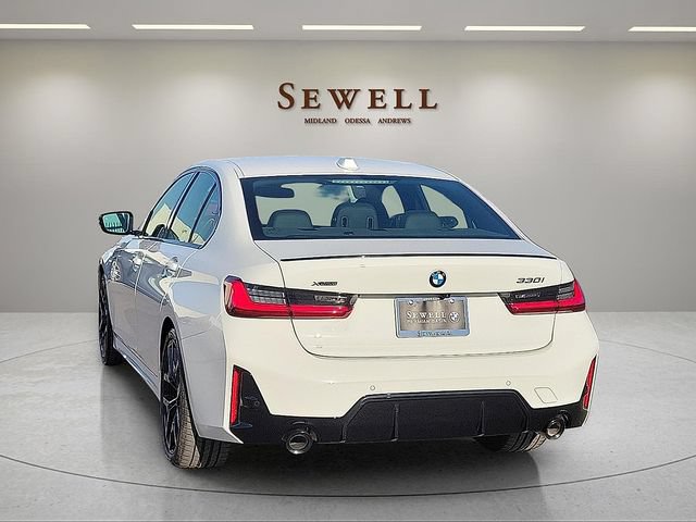 New 2026 BMW 330i xDrive Sedan AWD/4WD image 3