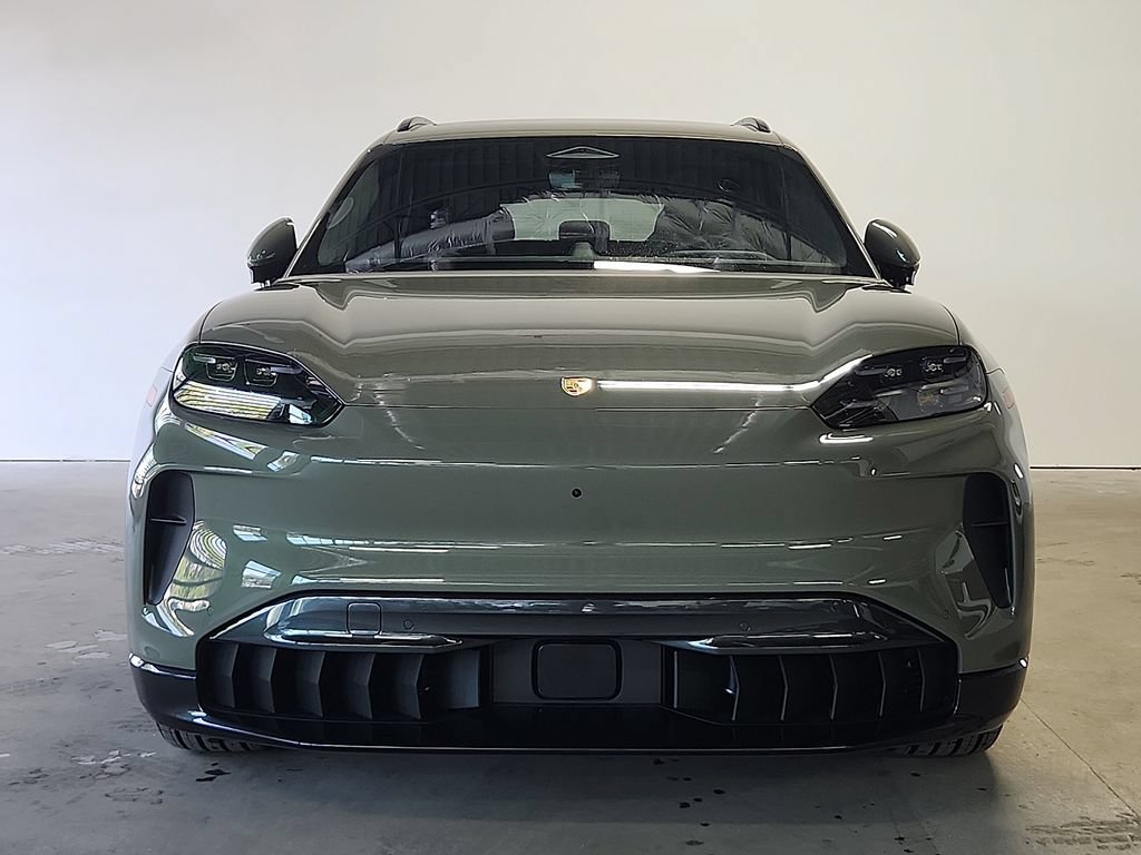 New 2026 Porsche Cayenne Electric AWD/4WD image 8