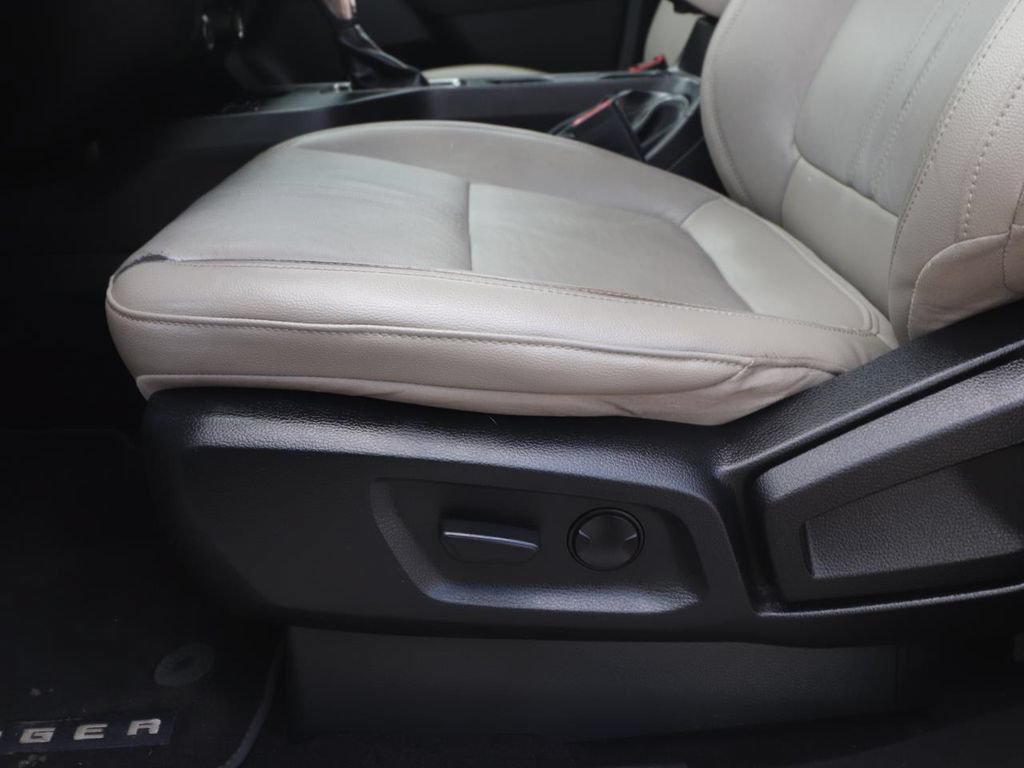 Used 2019 Ford Ranger Lariat RWD image 17