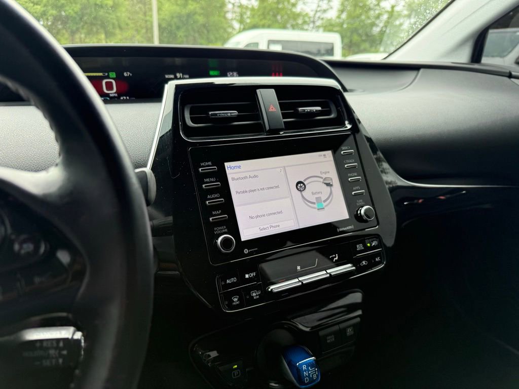 Used 2022 Toyota Prius FWD image 21