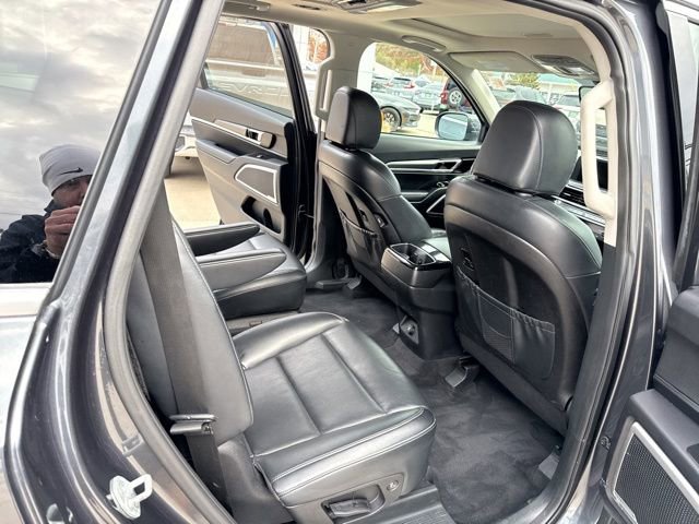 Used 2022 Kia Telluride S image 40