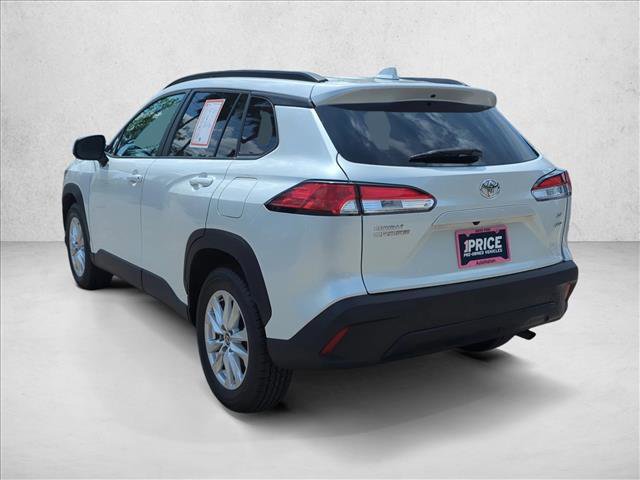 Certified 2024 Toyota Corolla Cross LE AWD/4WD image 7