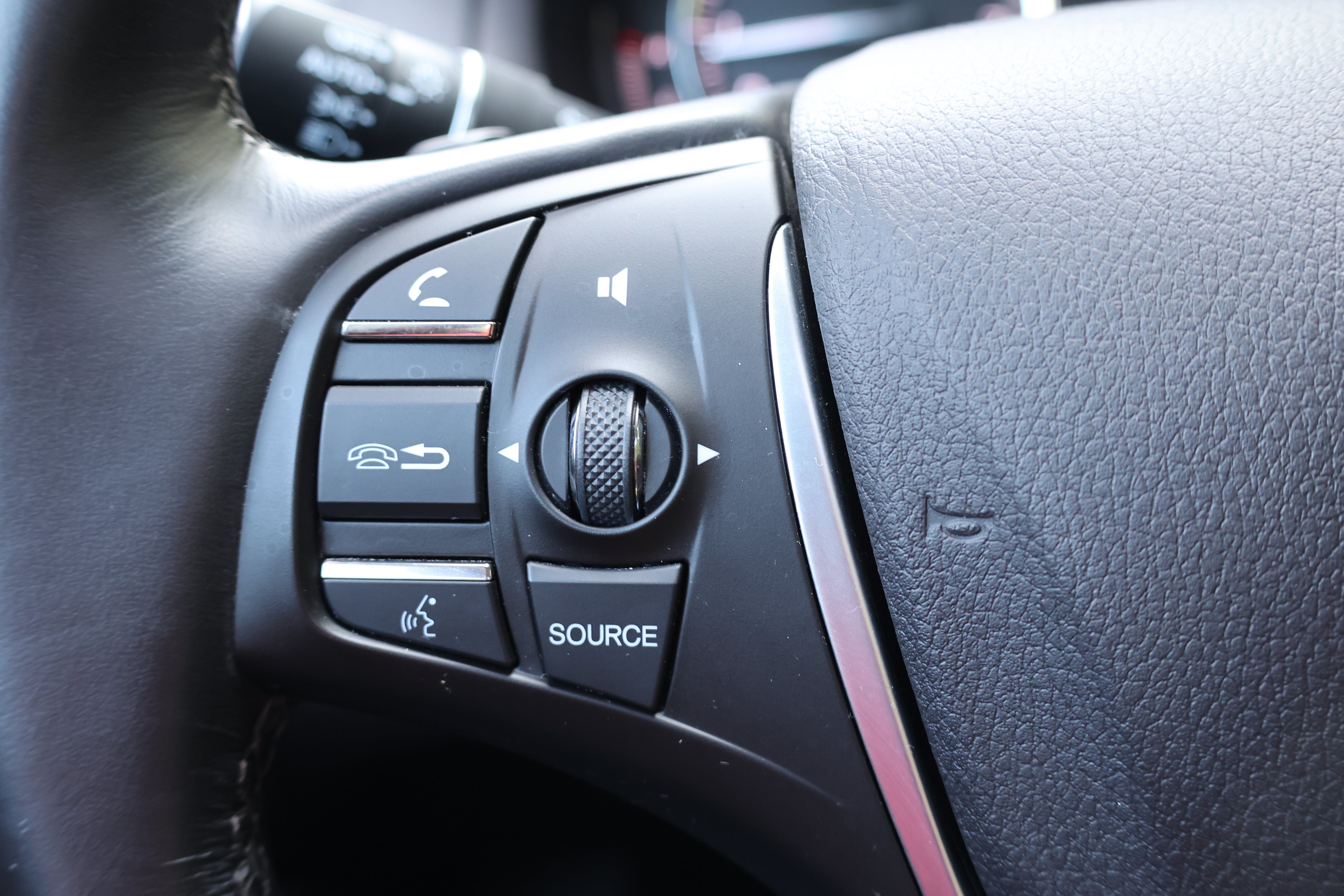 Used 2017 Acura TLX w/ Technology Package FWD image 21