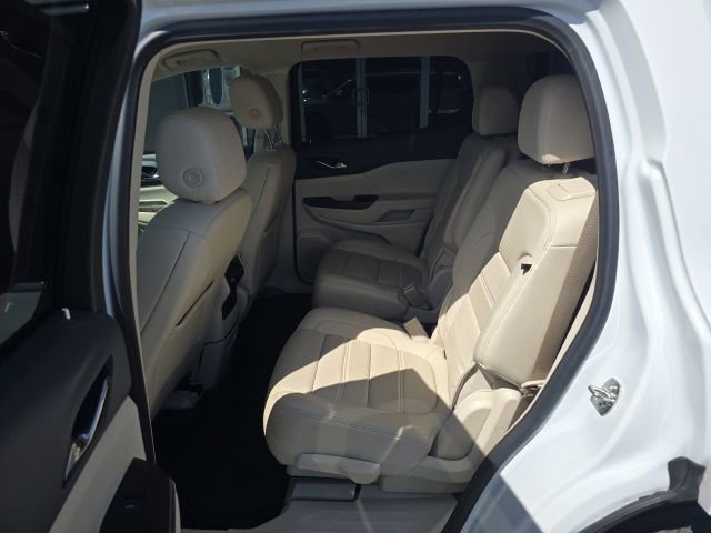 Used 2023 GMC Acadia Denali AWD/4WD image 27