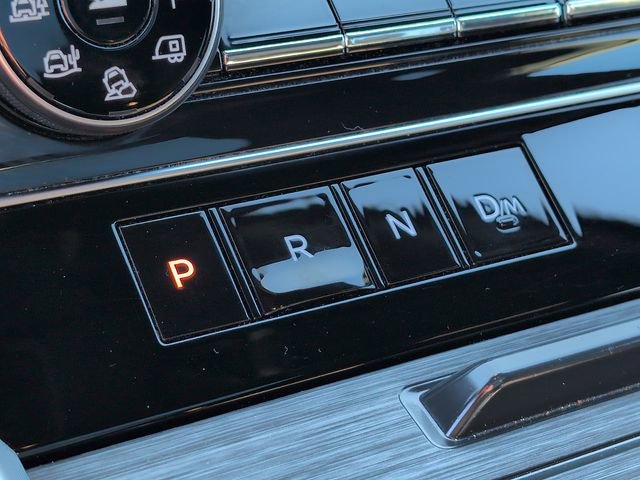 Used 2025 Nissan Armada Platinum Reserve image 16