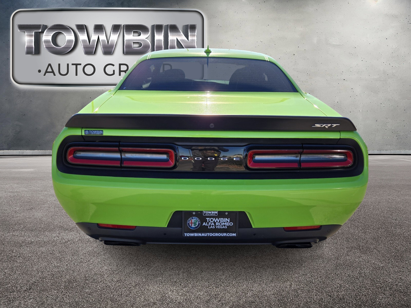 Used 2015 Dodge Challenger SRT Hellcat image 5