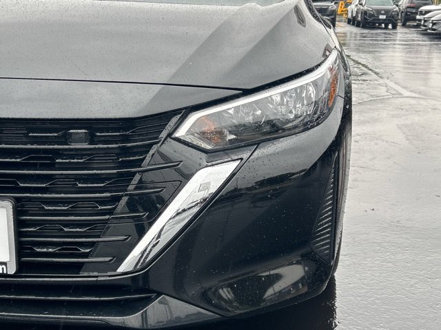 Used 2025 Nissan Sentra SV FWD image 13