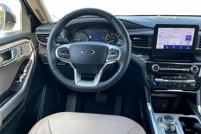 Certified 2024 Ford Explorer Limited image 5
