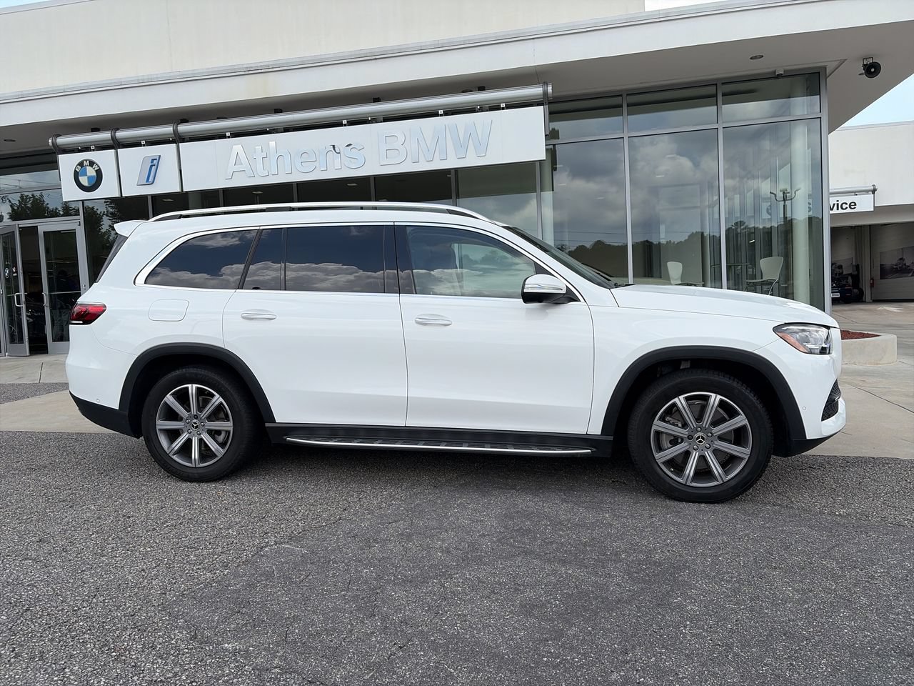 Used 2021 Mercedes-Benz GLS 450 4MATIC image 9