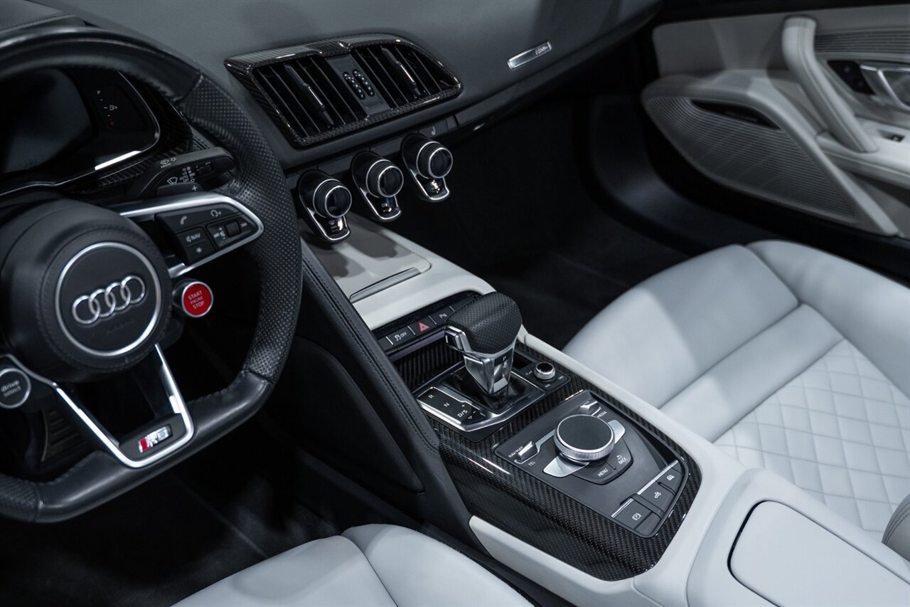 Used 2021 Audi R8 V10 RWD image 49