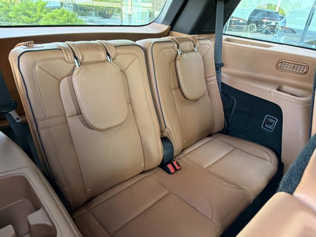 Used 2024 Lincoln Aviator Black Label w/ Class IV Trailer Tow Package AWD/4WD image 23