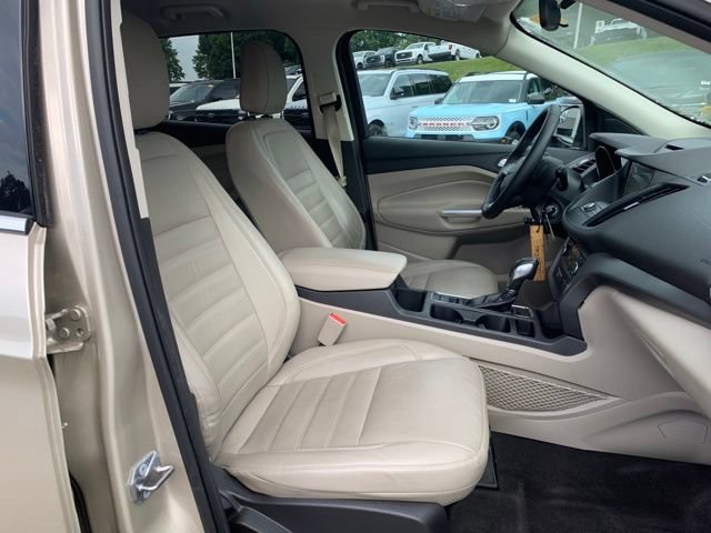 Used 2018 Ford Escape SEL FWD image 16