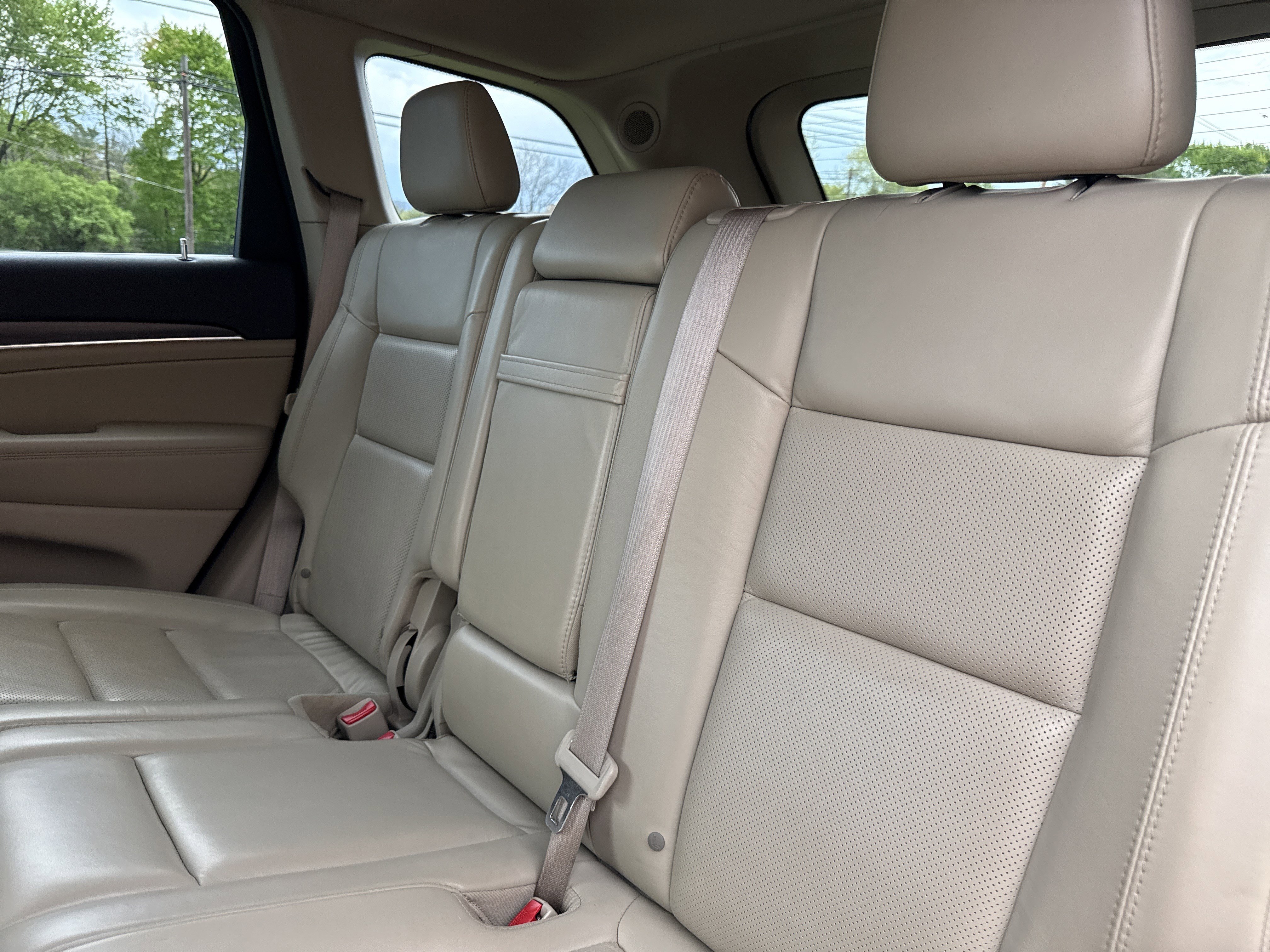 Used 2018 Jeep Grand Cherokee Limited w/ Luxury Group II AWD/4WD image 13