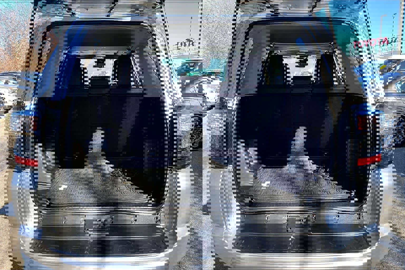 Certified 2020 Toyota 4Runner TRD Off-Road Premium w/ Moonroof Package image 31