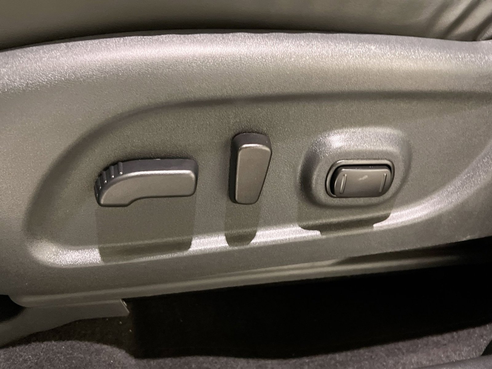 Used 2024 Nissan Murano SV image 23