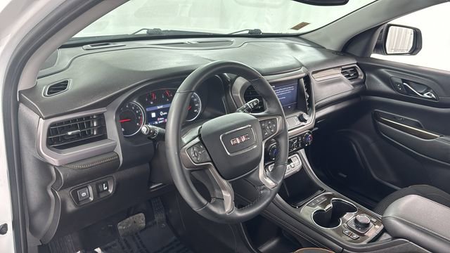 Used 2023 GMC Acadia AT4 image 39