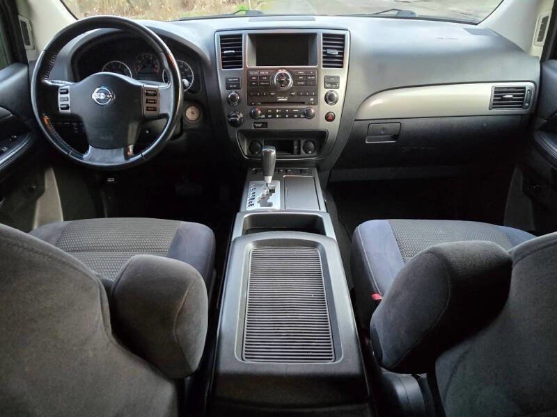 Used 2008 Nissan Armada SE w/ Drivers Preferred Pkg AWD/4WD image 13
