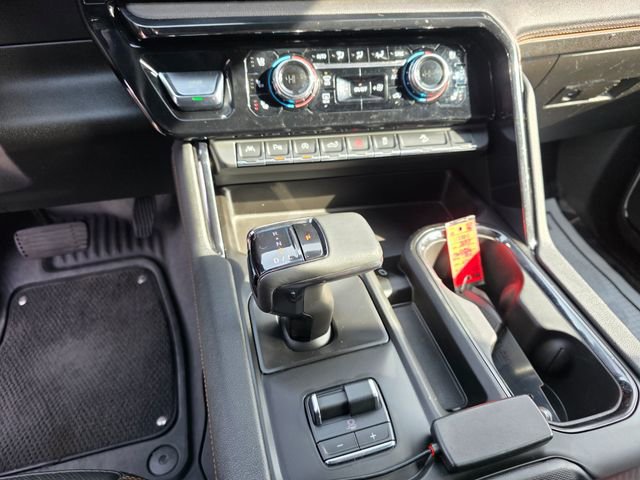 Used 2023 GMC Sierra 1500 AT4 w/ Technology Package AWD/4WD image 24