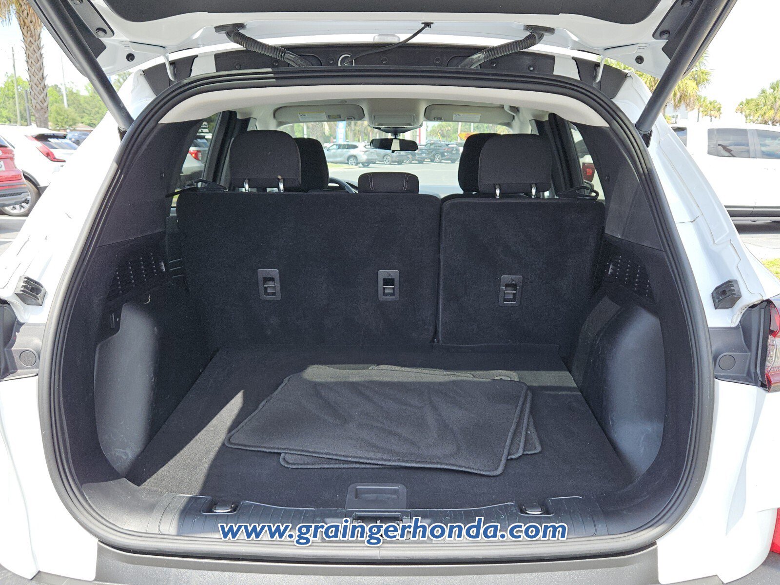 Used 2023 Ford Escape Active image 13