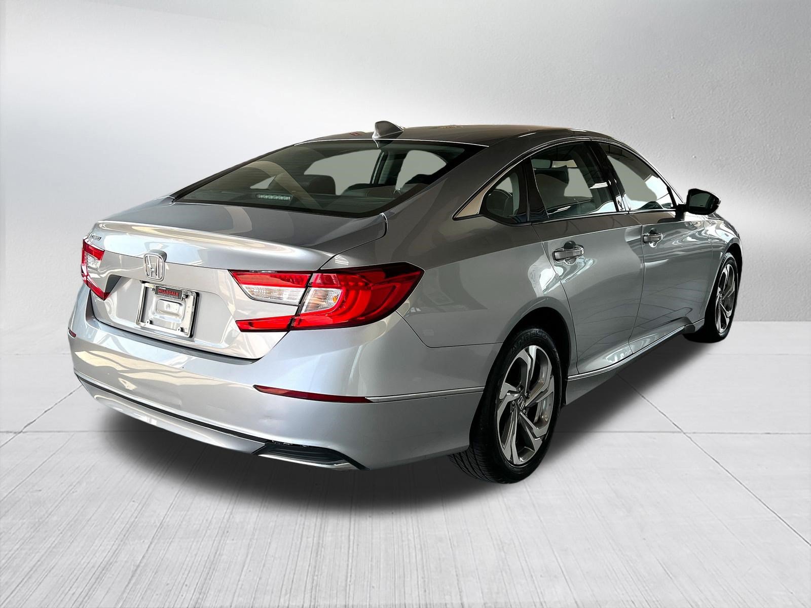 Used 2018 Honda Accord EX-L image 4