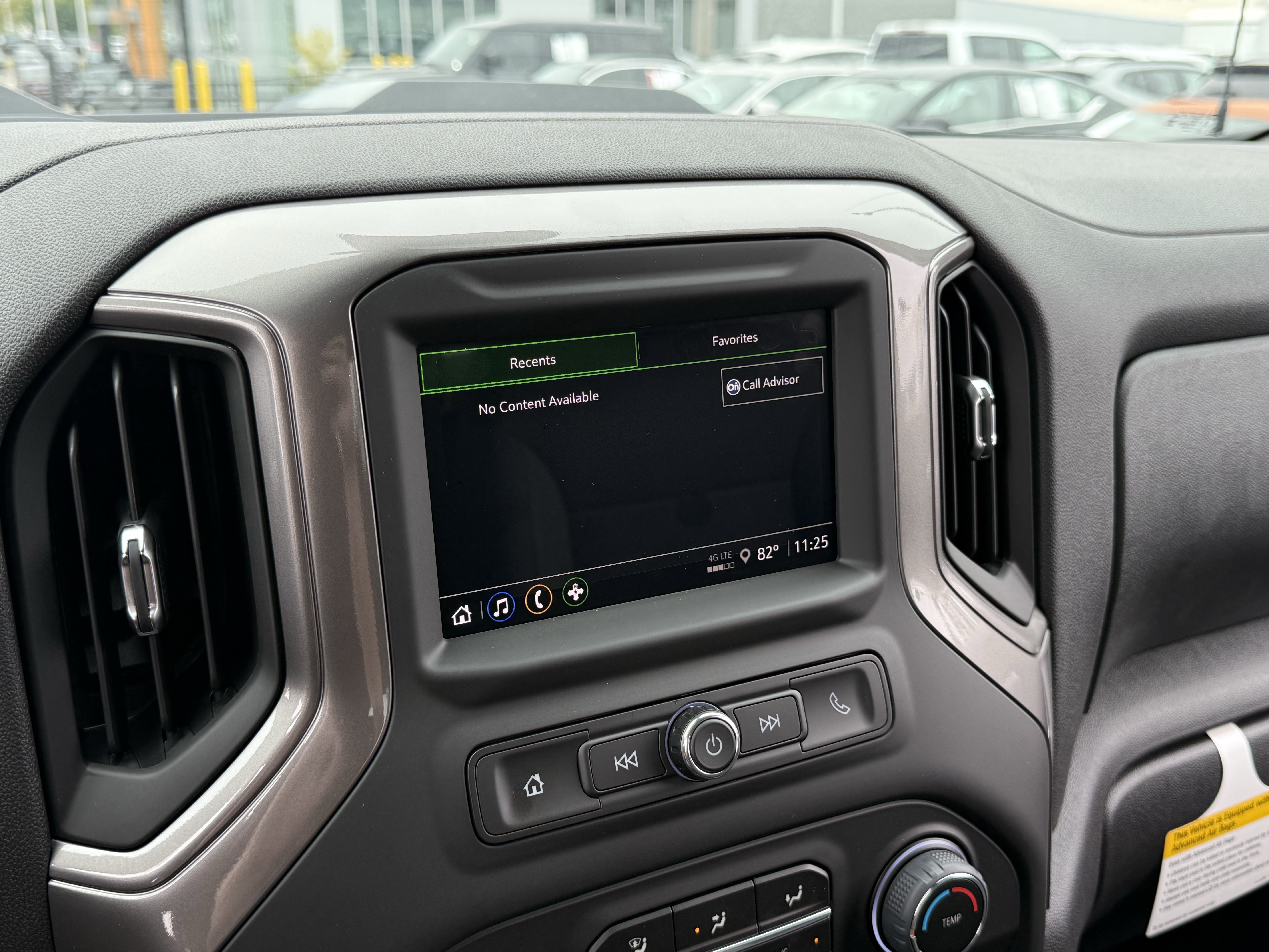 New 2026 Chevrolet Silverado 1500 Custom Trail Boss w/ Dark Appearance Package AWD/4WD image 18