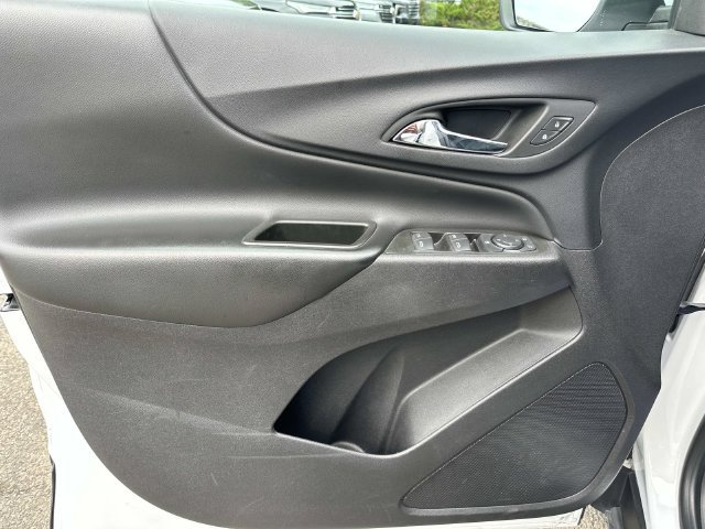Used 2022 Chevrolet Equinox LT AWD/4WD image 17