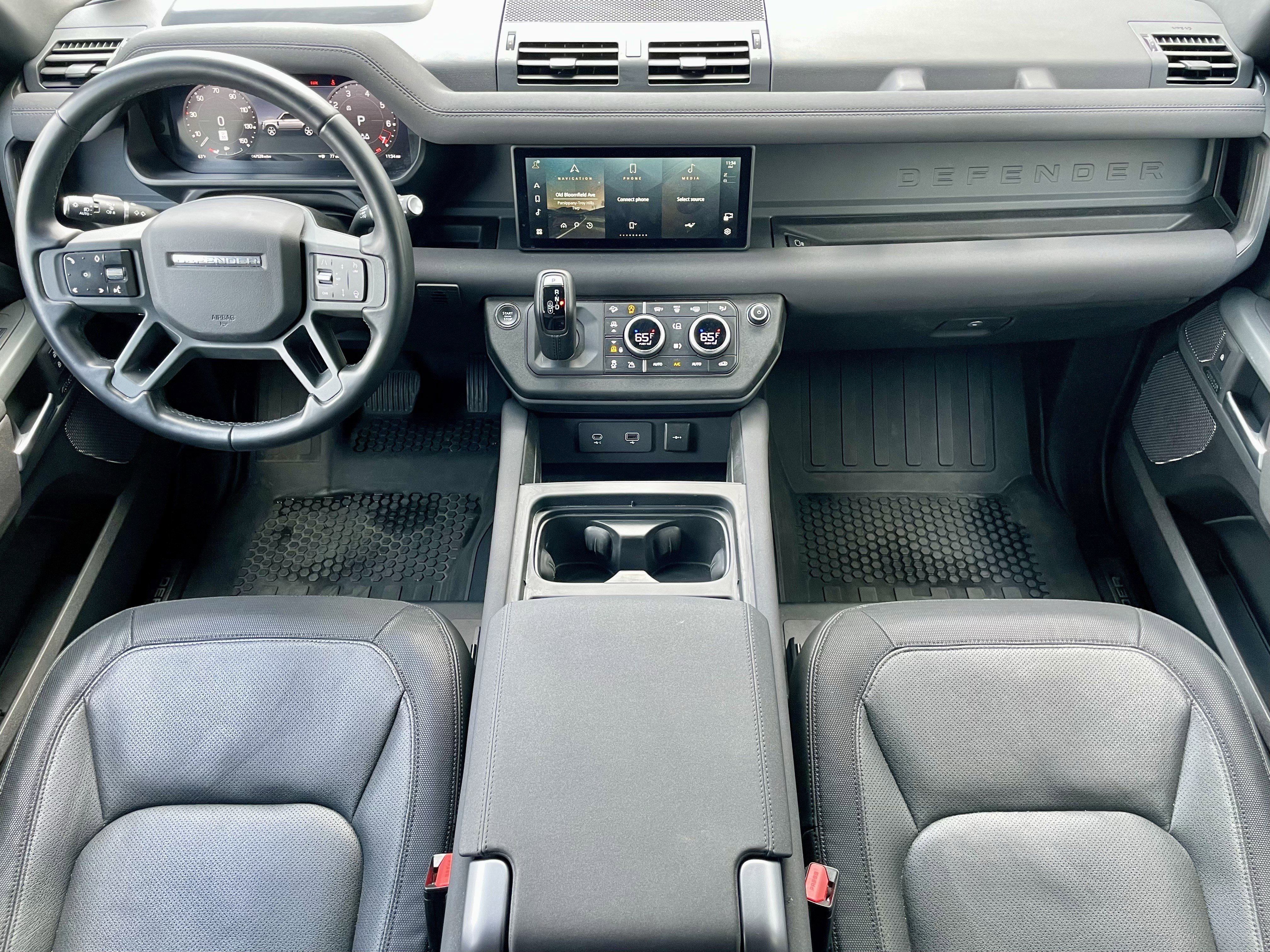 Certified 2023 Land Rover Defender 110 X-Dynamic SE image 16