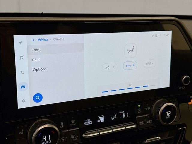 Used 2024 Toyota Highlander XLE image 15