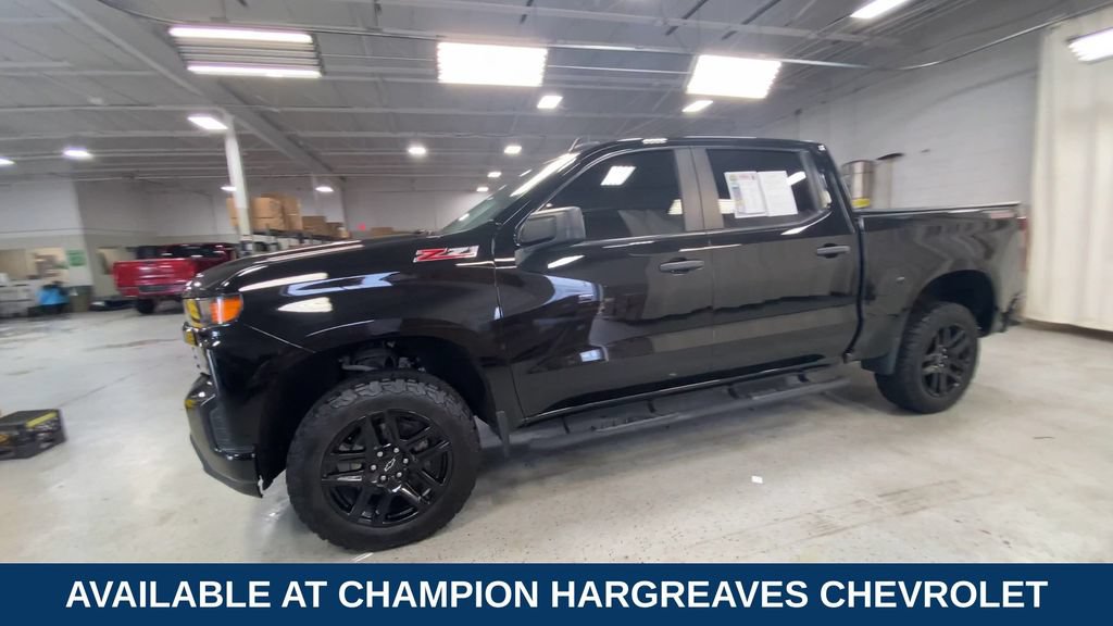 Used 2022 Chevrolet Silverado 1500 Custom Trail Boss AWD/4WD image 6