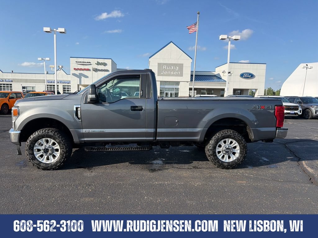 Used 2022 Ford F250 XLT w/ XLT Value Package AWD/4WD image 2