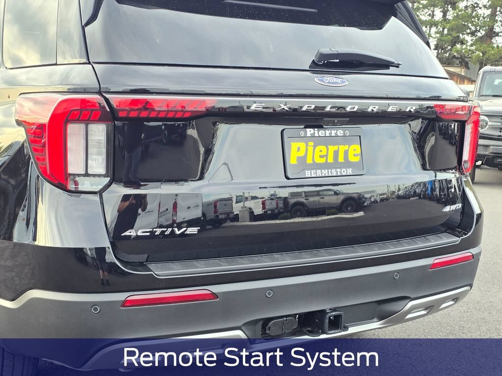 New 2026 Ford Explorer Active w/ Active Comfort Package AWD/4WD image 8