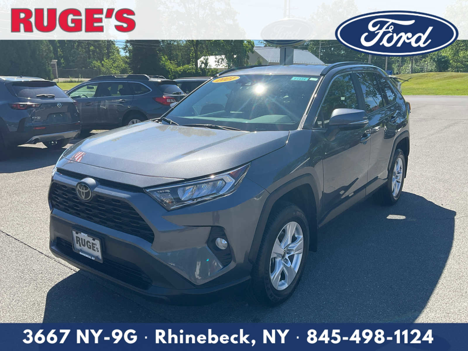 Used 2021 Toyota RAV4 XLE w/ XLE Grade Weather Package AWD/4WD image 8