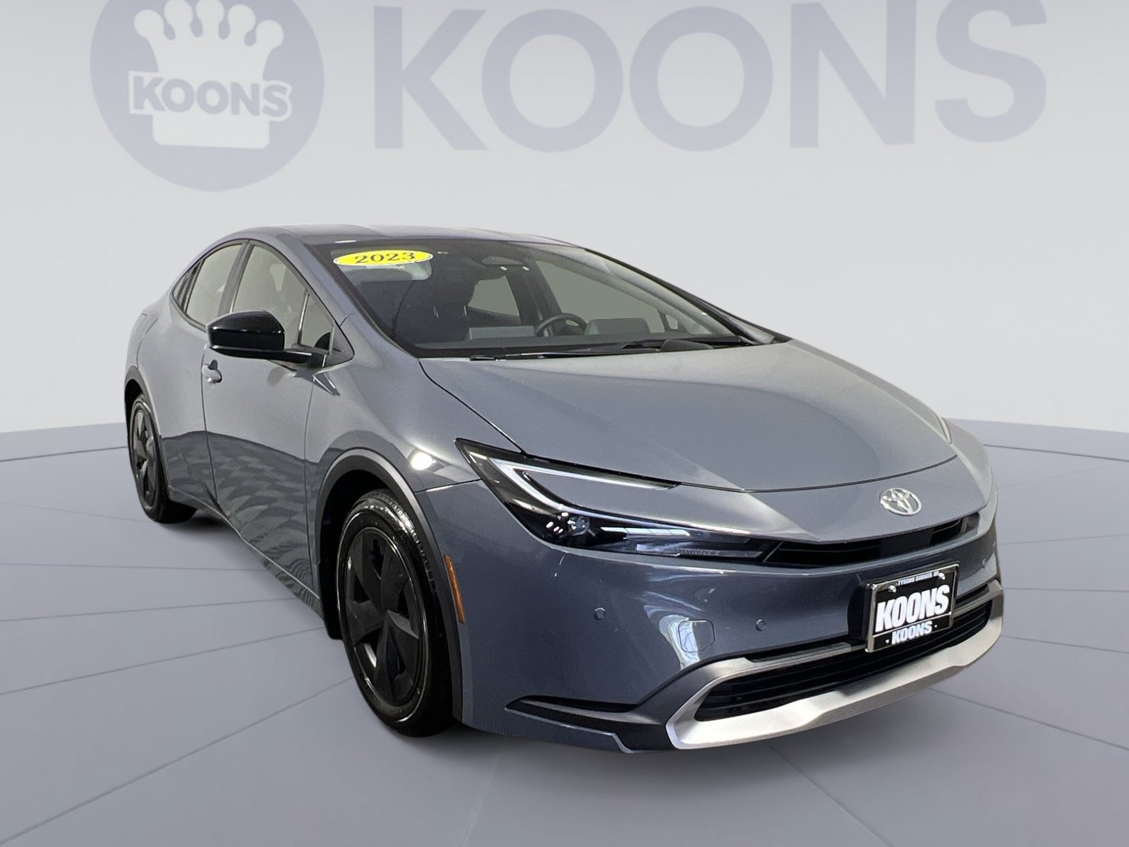 Used 2023 Toyota Prius Prime FWD image 2