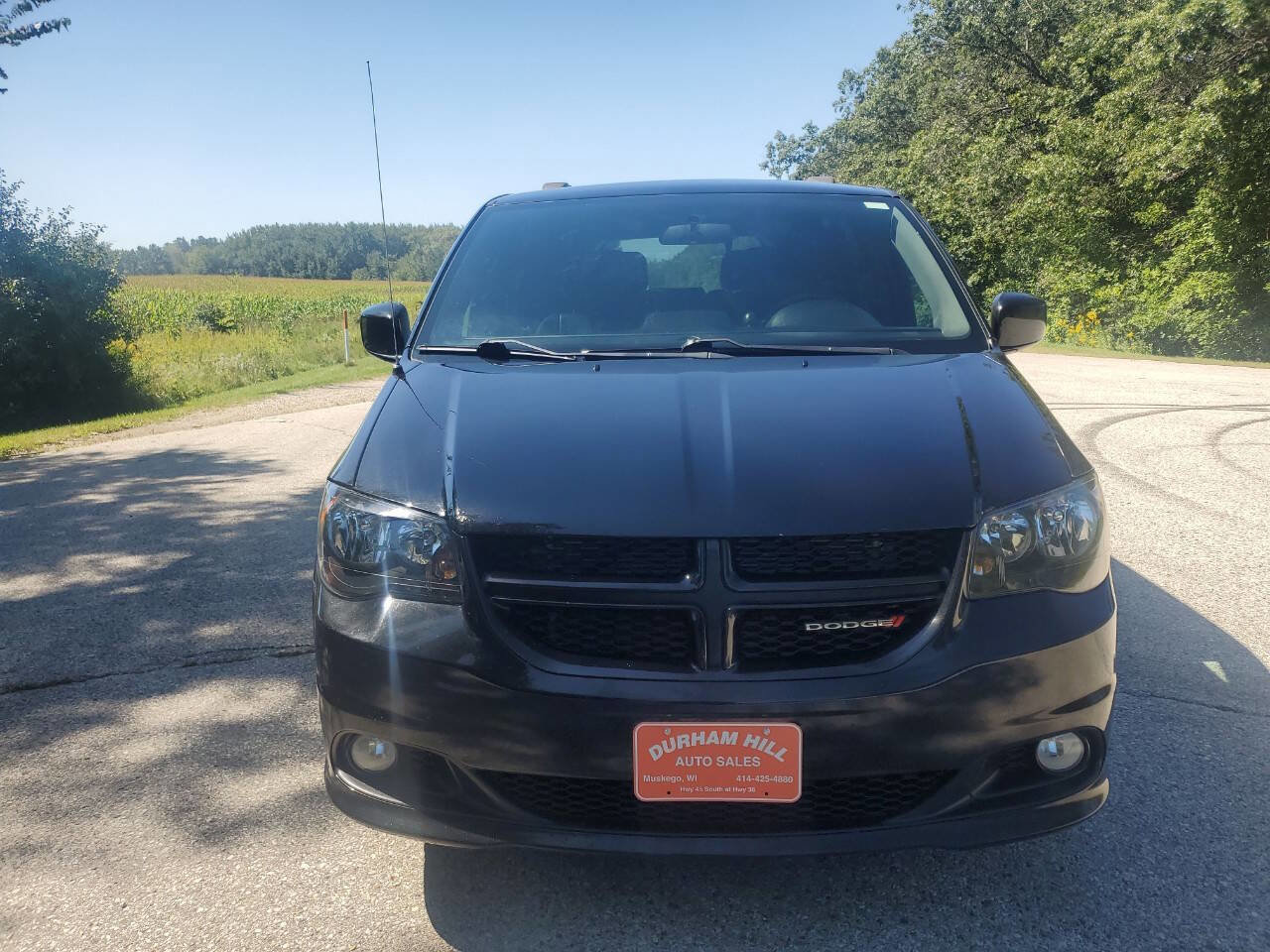 Used 2016 Dodge Grand Caravan R/T image 11
