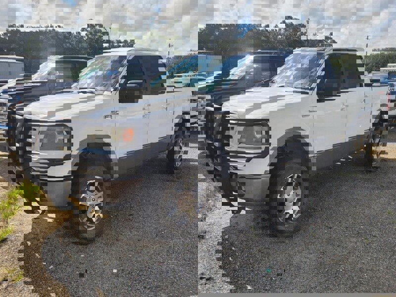 Used 2008 Ford F150 XLT image 3