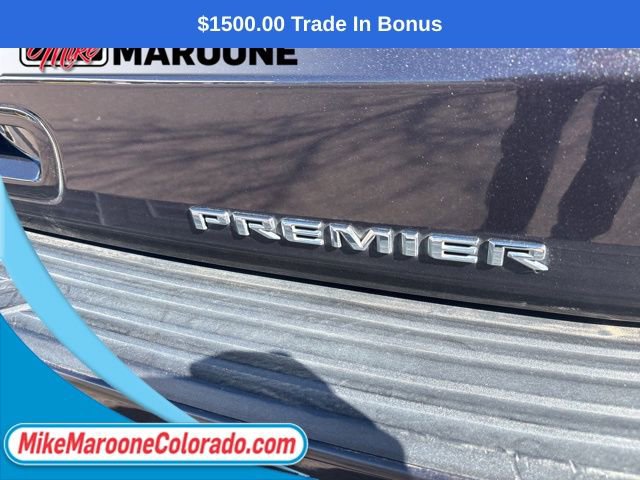 Used 2023 Chevrolet Suburban Premier image 7