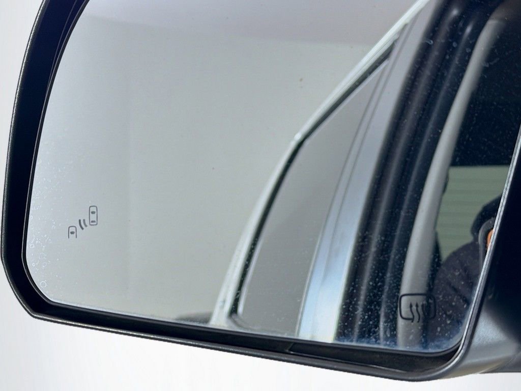 Used 2016 Toyota Tundra Limited image 27