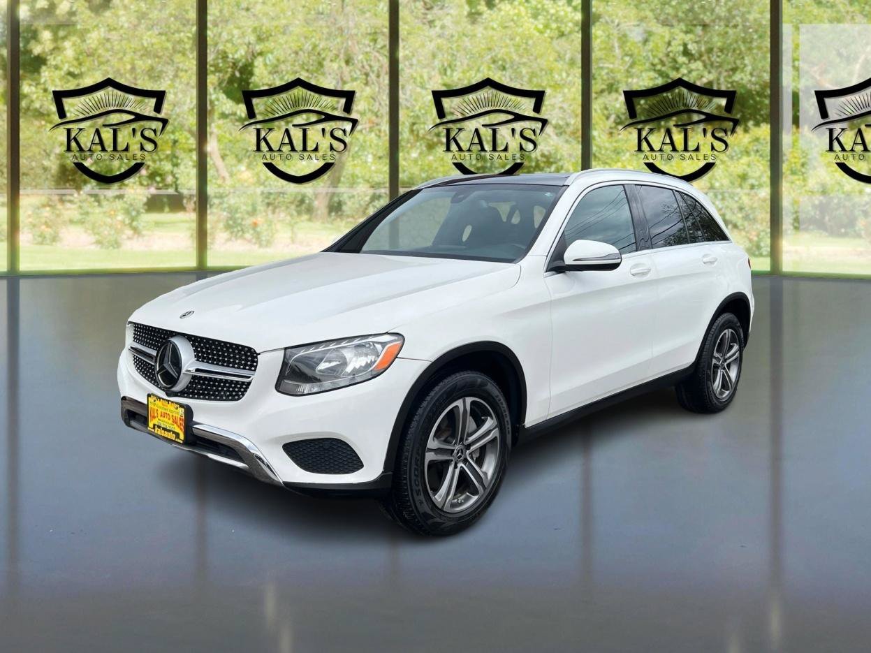 Used 2019 Mercedes-Benz GLC 300 4MATIC image 1