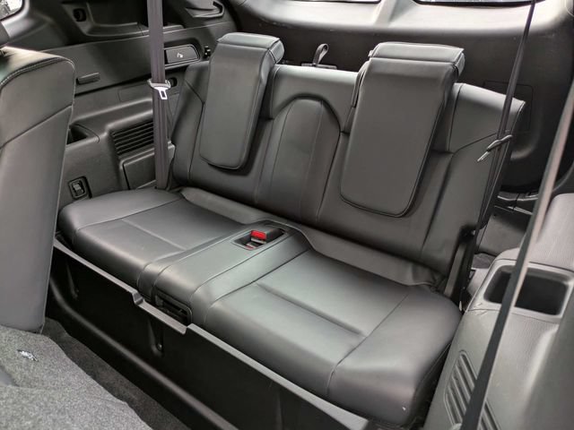 Used 2023 Mitsubishi Outlander SE AWD/4WD image 15