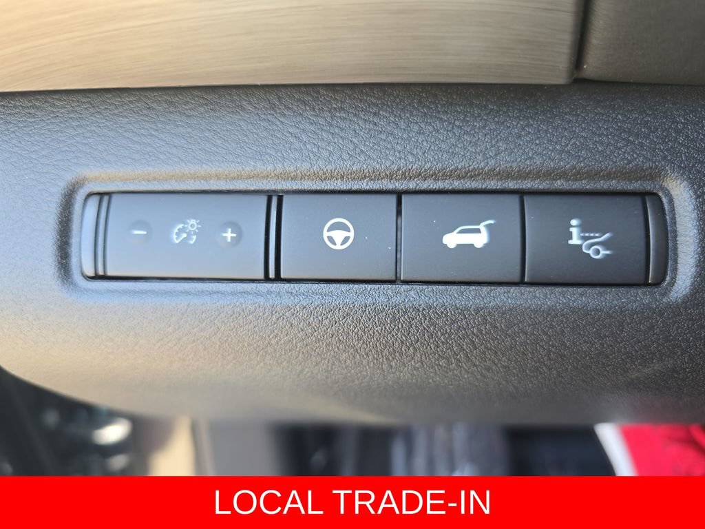 Used 2024 Nissan Pathfinder Platinum AWD/4WD image 27