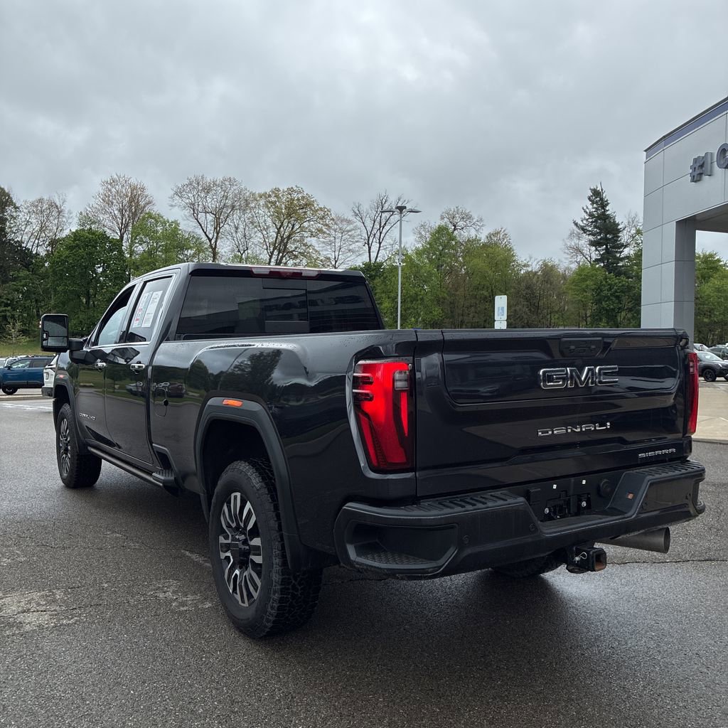 Used 2026 GMC Sierra 2500 Denali Ultimate w/ Max Trailering Package AWD/4WD image 5