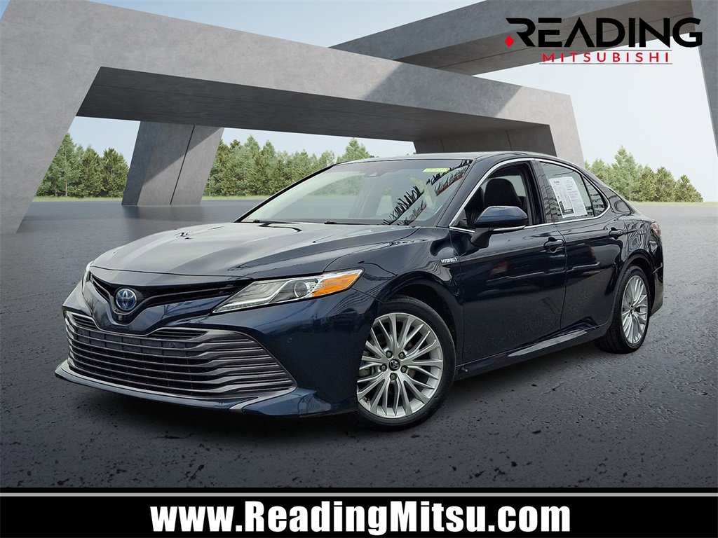 Used 2018 Toyota Camry XLE