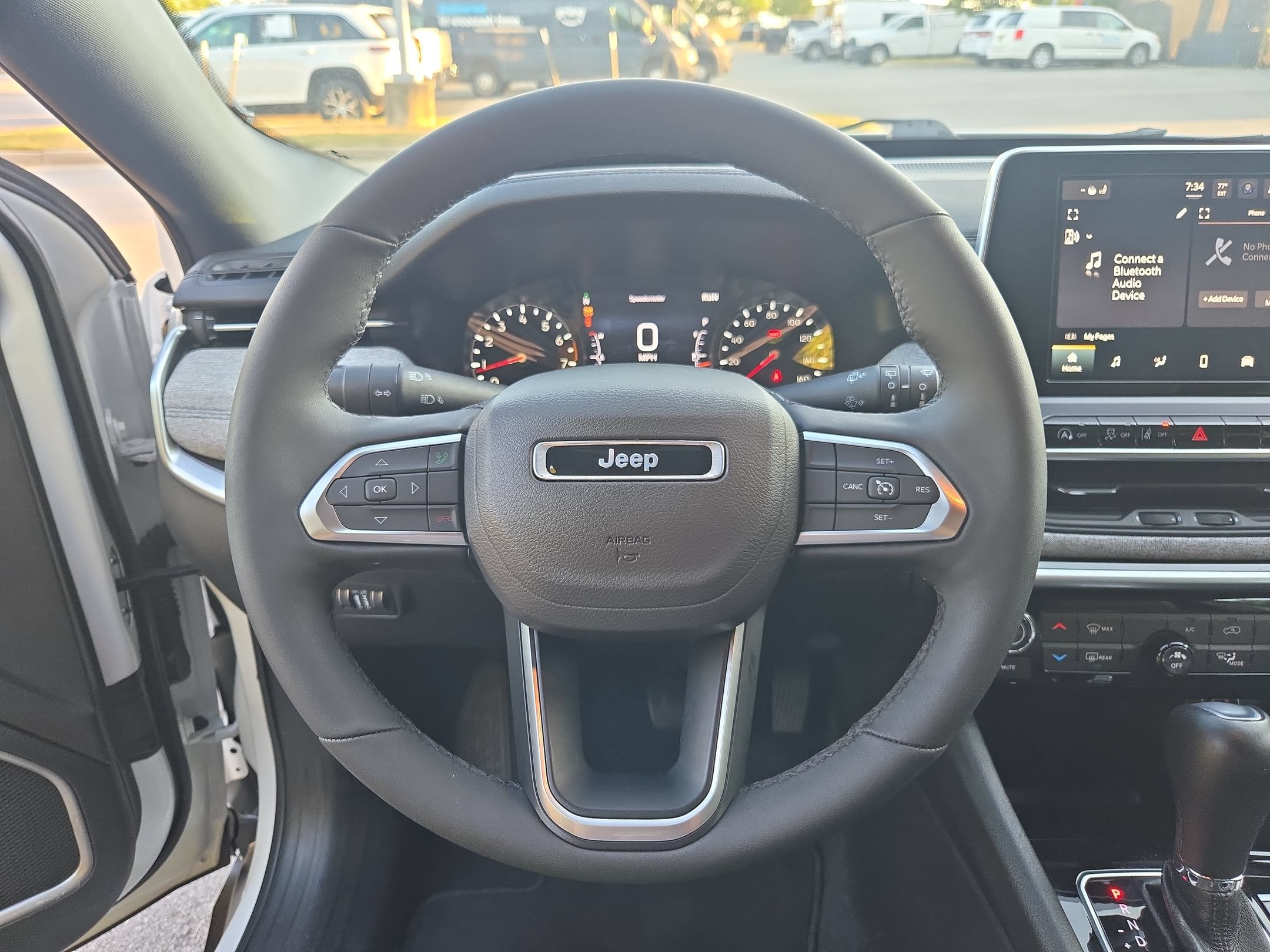 Used 2025 Jeep Compass Latitude AWD/4WD image 25